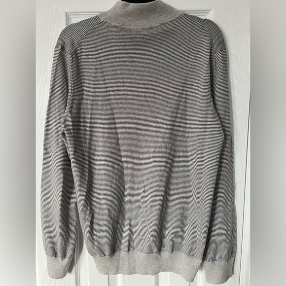 NWT vineyard vines Thaxter Stripe Quarter Zip - Picture 2 of 4